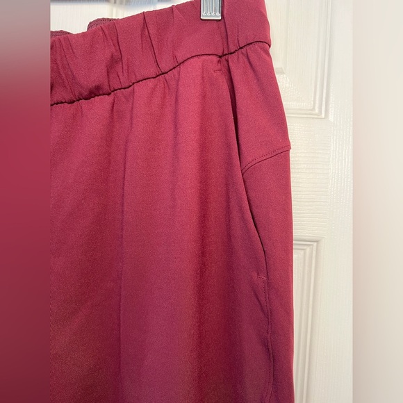 Lululemon‎ Jogger Warm Up Pants Burgundy Size 8 - Picture 4 of 9
